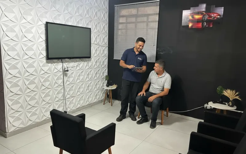 Sala de espera do Centro Automotivo Sorocaba
